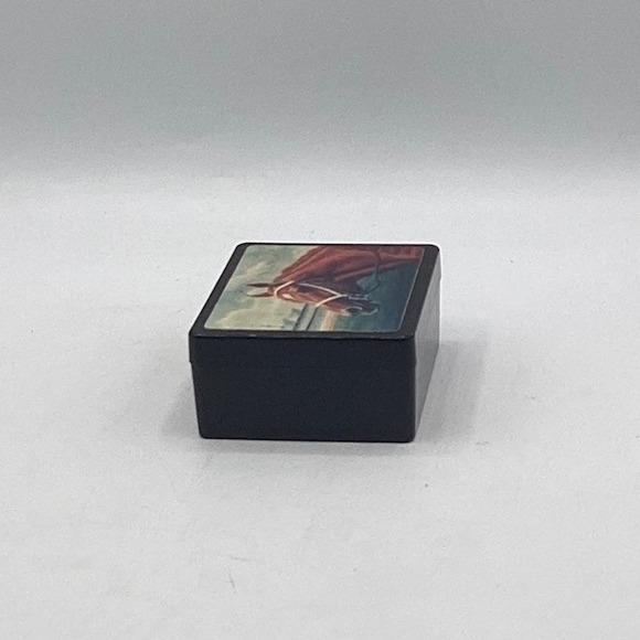 KY Derby Museum Trinket Box Secetariat 1973 Winner - Picture 6 of 7